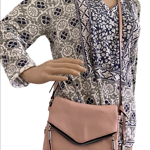 Lucky Brand top - Picture 5 of 6